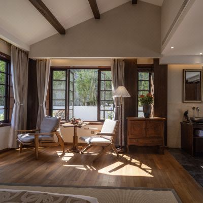 静谧优尚大床房