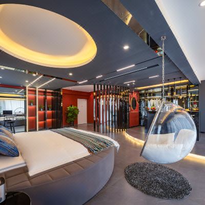 私享影院浴缸圆床房（语音智能+智能马桶）