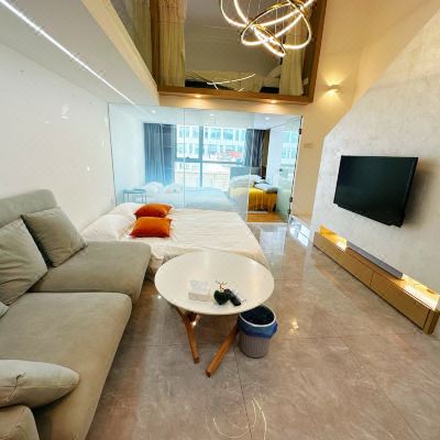 幸拾家庭房-三张大床