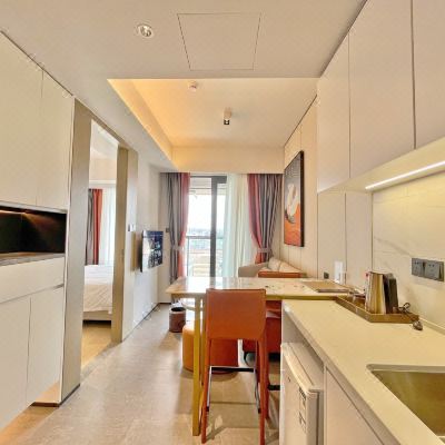 暮光之橙舒适阳台套间1房1厅