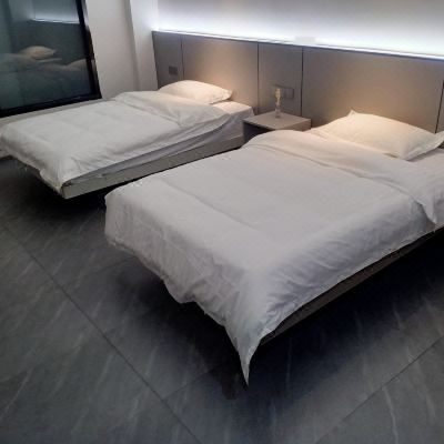 轻奢温馨三人间