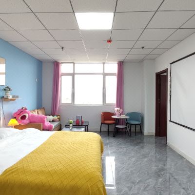 豪华带麻将机投影套房