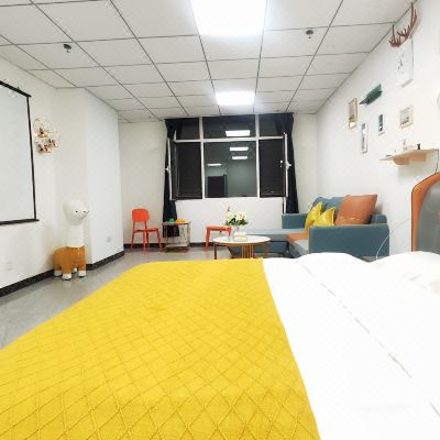 河景投影大床房