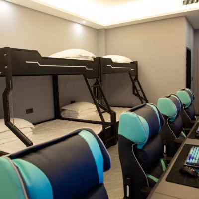 极速电竞四人间