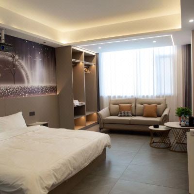 极速温馨投影大床房