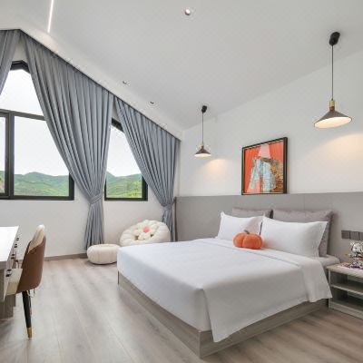 双子401·山景双露台家庭房