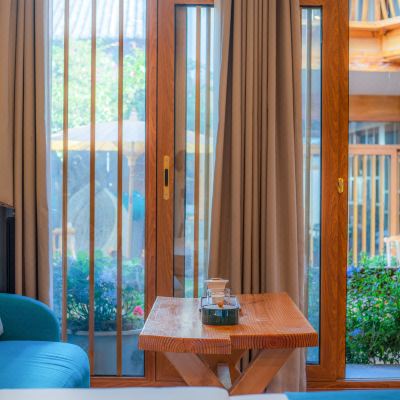 万象・ 院景大床房