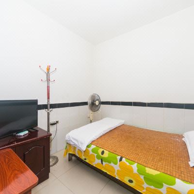 小单间(公共卫浴)