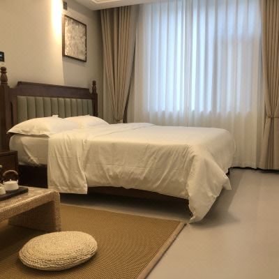 巨幕观影豪华大床房