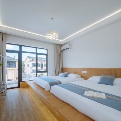 墨采-榻榻米双床露台房