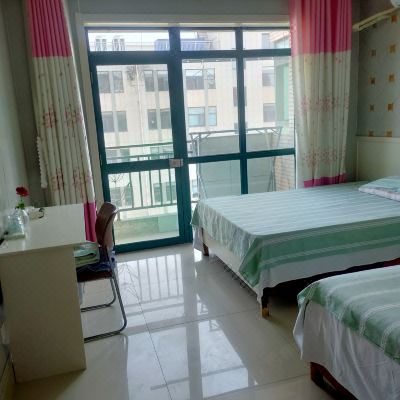 家庭房（公共卫浴）