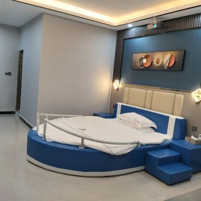 游艇电动情侣房