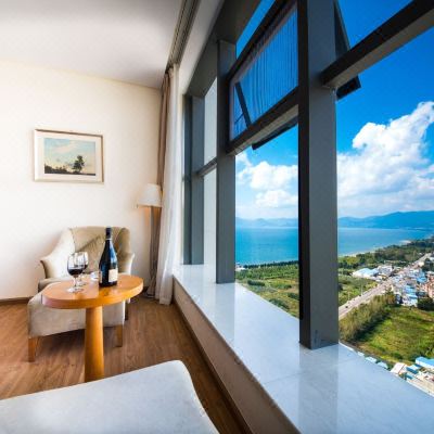 伴山伴水湖景三人间