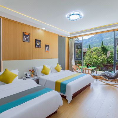 山景落地窗亲子间