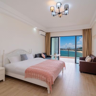 轻奢全海景大床房