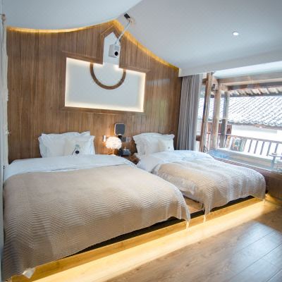 开阳阖欢亲子房