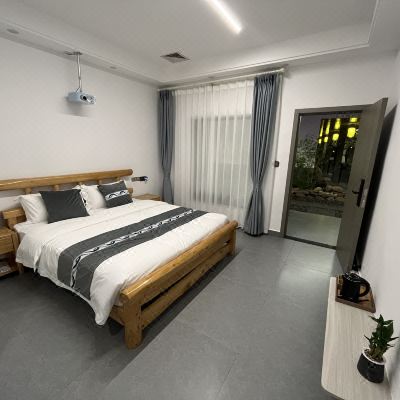 庭苑·舒适投影大床房