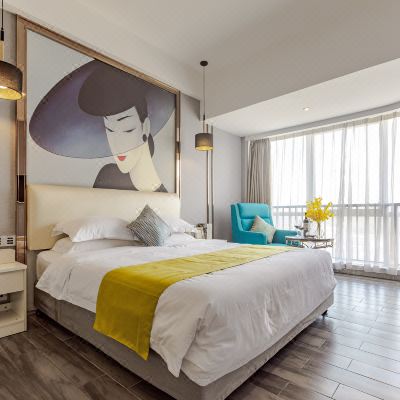 丽.尊享大床房（浴缸智能设备）