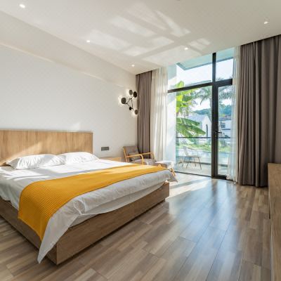 一楼阳光大床房