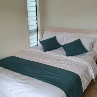 精选大床房（公共卫浴）