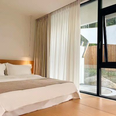 悦溪水榭·露台私汤大床房