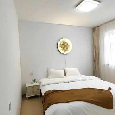 三居室影院套房