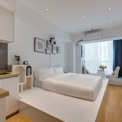 鸣夏·豪华观影大床房