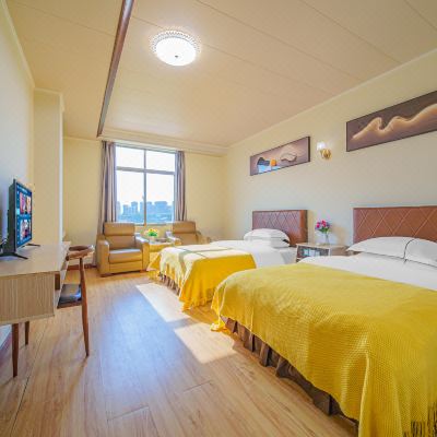 尊享双床房(酒店提供自助洗衣房)