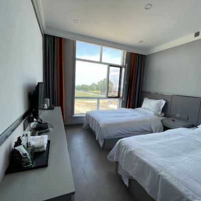 山水间尊享地暖湖景标间