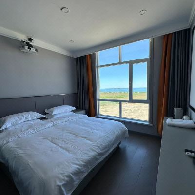 尊享地暖湖景大床房（投影）