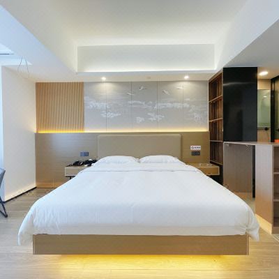 精选高级大床房