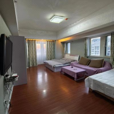 温馨家园家庭房