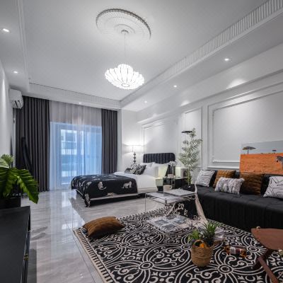 素影·侧江景阳台投影大床房（戴森吹风机+洗衣机+冰箱）