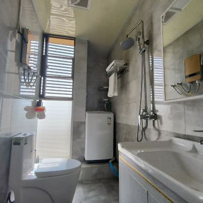 温馨江景家庭套房