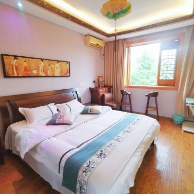 玉兰春晓二楼临河观景房