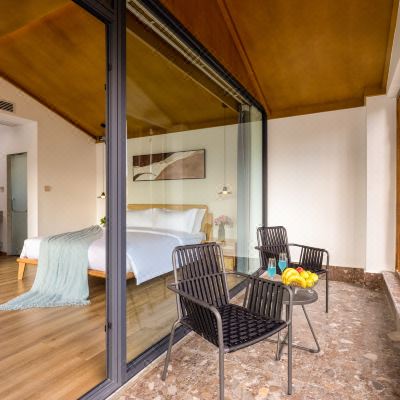 山居-影音270度观景大床房