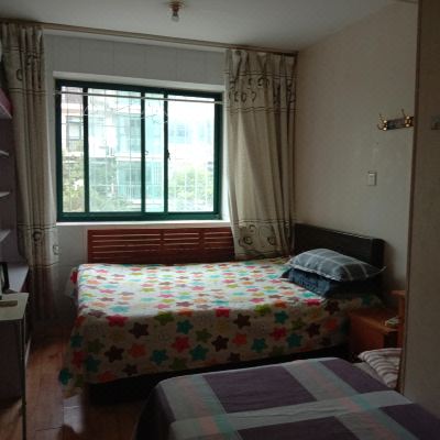 温馨家庭房（公共卫浴）