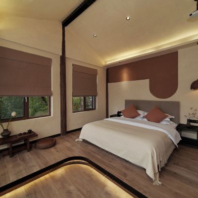 水色观景大床房