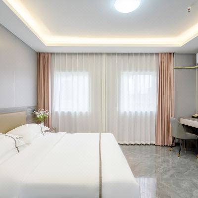 栖迟巨幕影音大床房