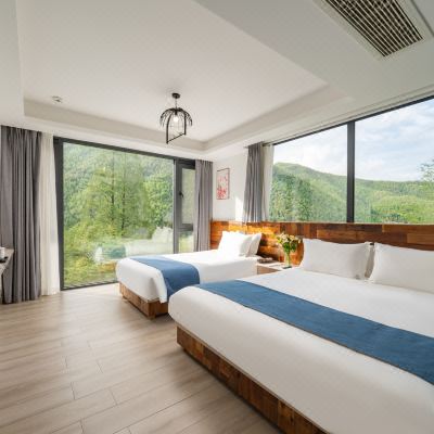 山景豪华家庭房+全景山景