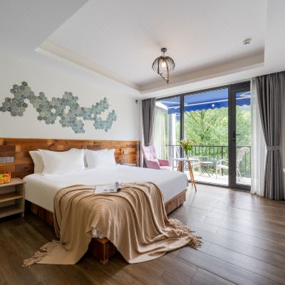 阳光露台大床房+全景山景+全景露台