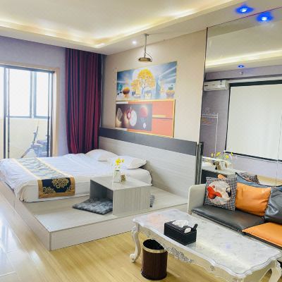 榻榻米投影大床房