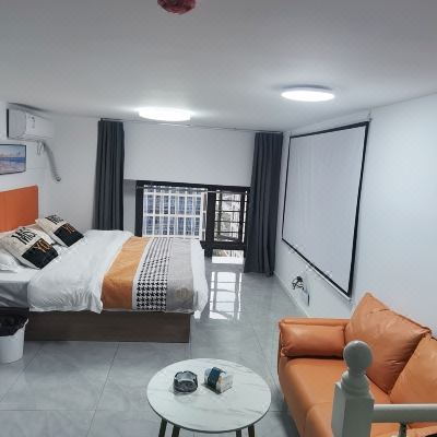 精致影院大床房