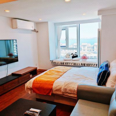 海景二室三床房