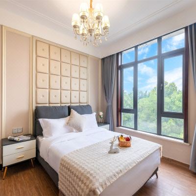 花园四室一厅套房B