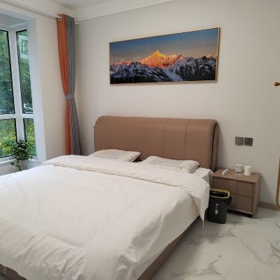 标准二室二厅套房