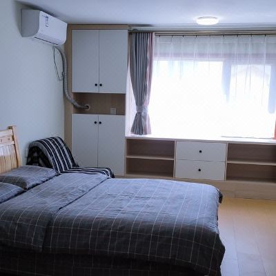 市景二室三床房