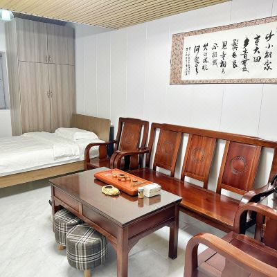 江景六室一厅套房