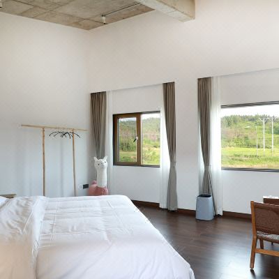 寻江·特大床房