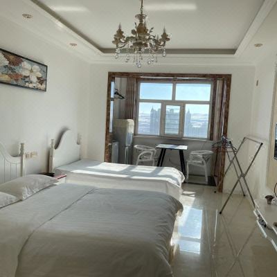 阳光满满家庭房